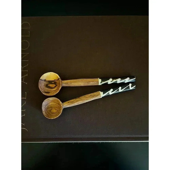 Pair of Kenyan Hand Carved Olivewood Spoons with Bone Handle - Picture 1 of 5